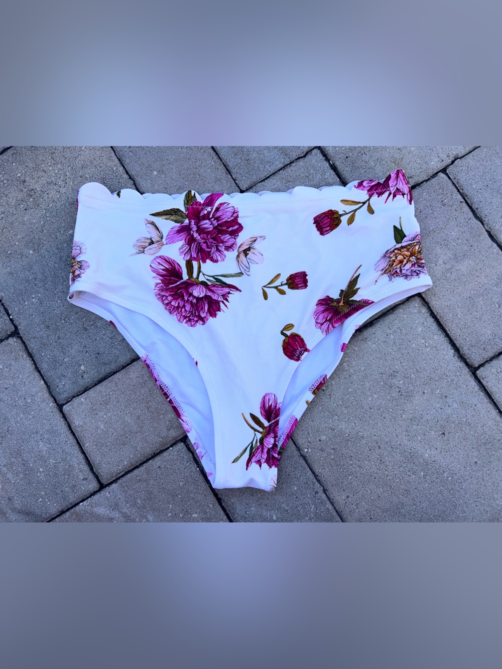 Cupshe Lavender Scalloped Bikini Bottom